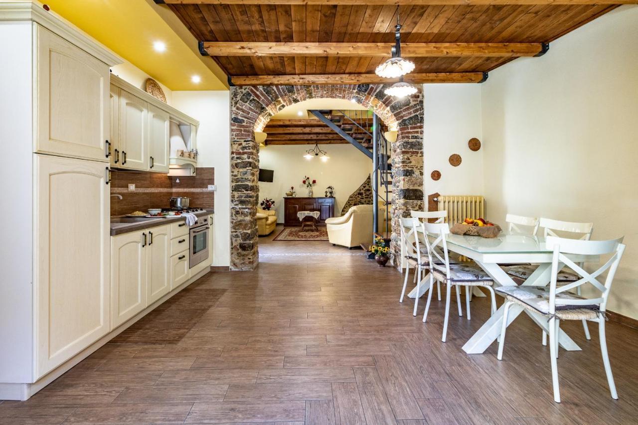 Ferienwohnung Casa Vacanze 'Zia Lucia' Sarconi Exterior foto