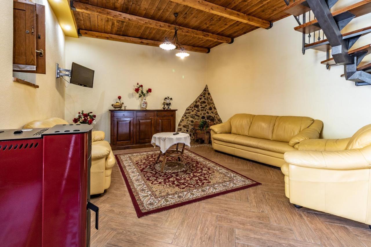 Ferienwohnung Casa Vacanze 'Zia Lucia' Sarconi Exterior foto
