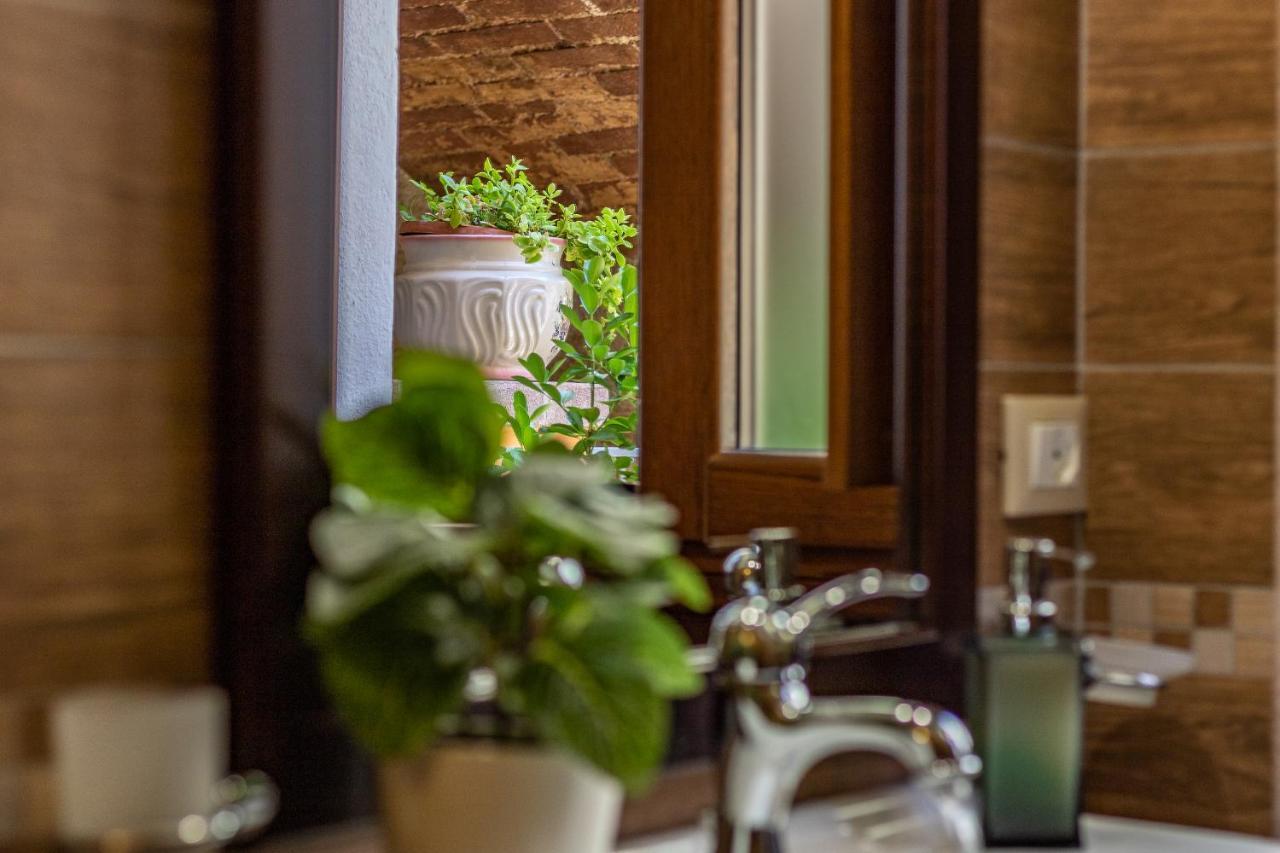 Ferienwohnung Casa Vacanze 'Zia Lucia' Sarconi Exterior foto